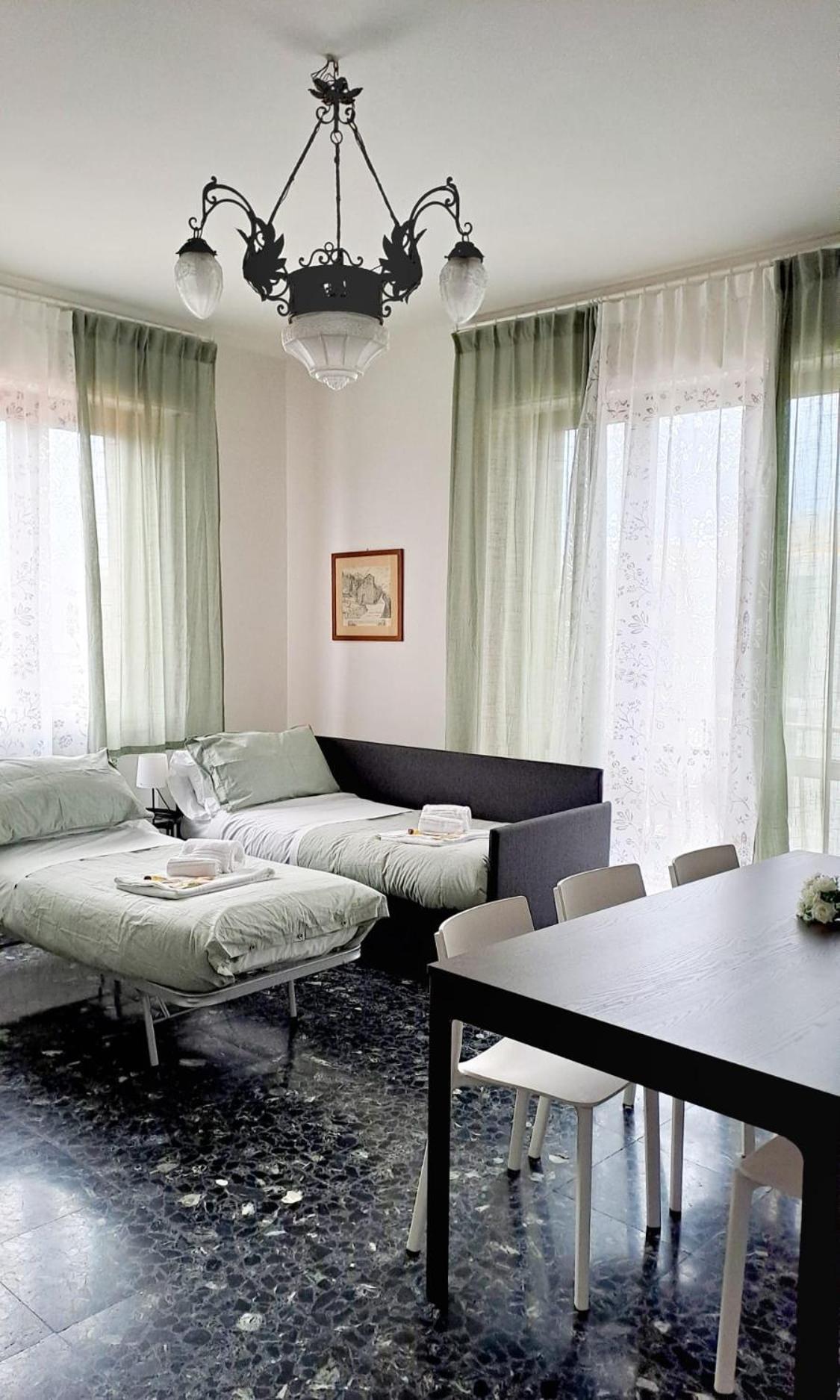Roby In Centro 3 3 Bagni Apartment Florence
