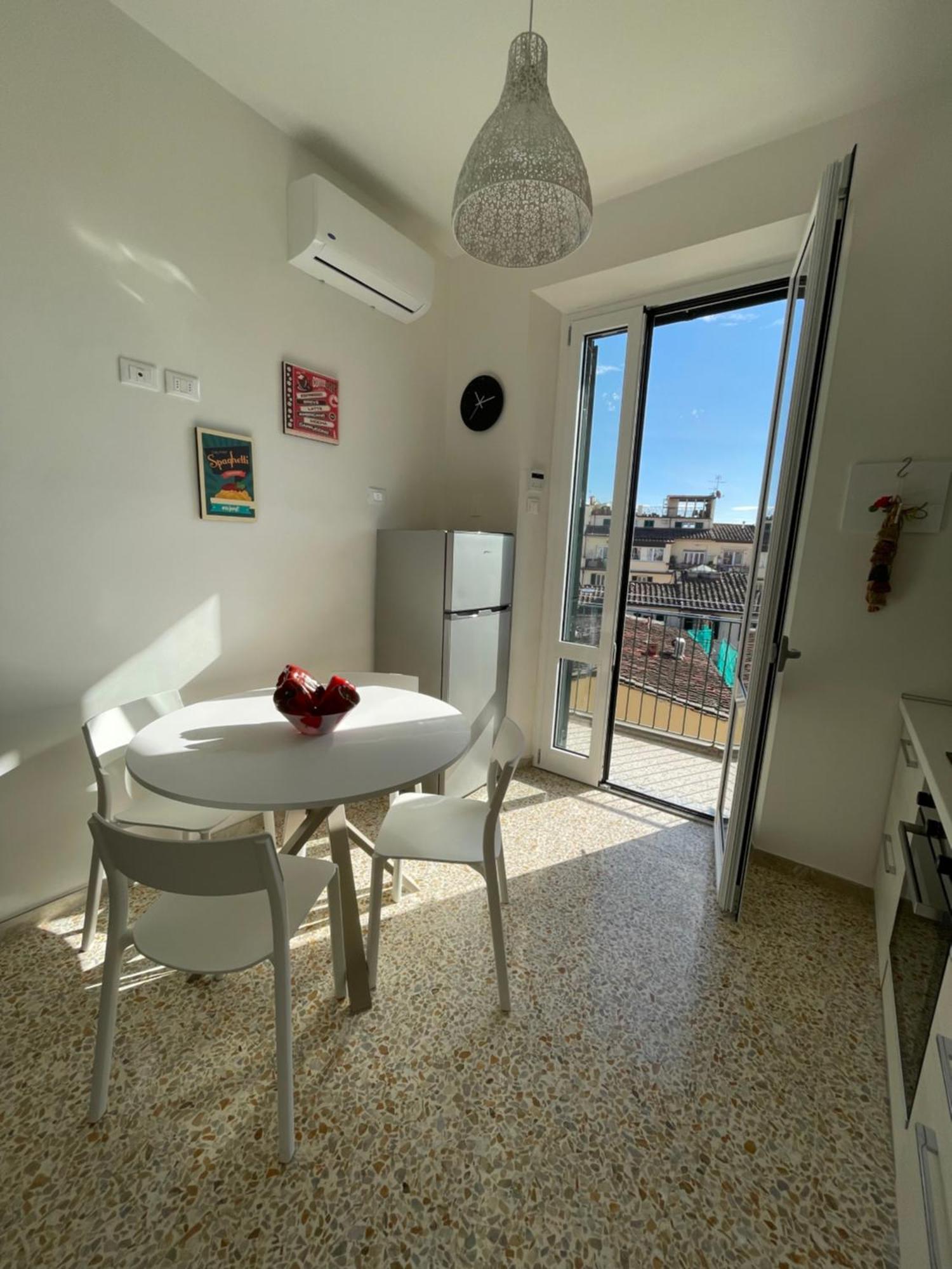 Roby In Centro 3 3 Bagni Apartment *